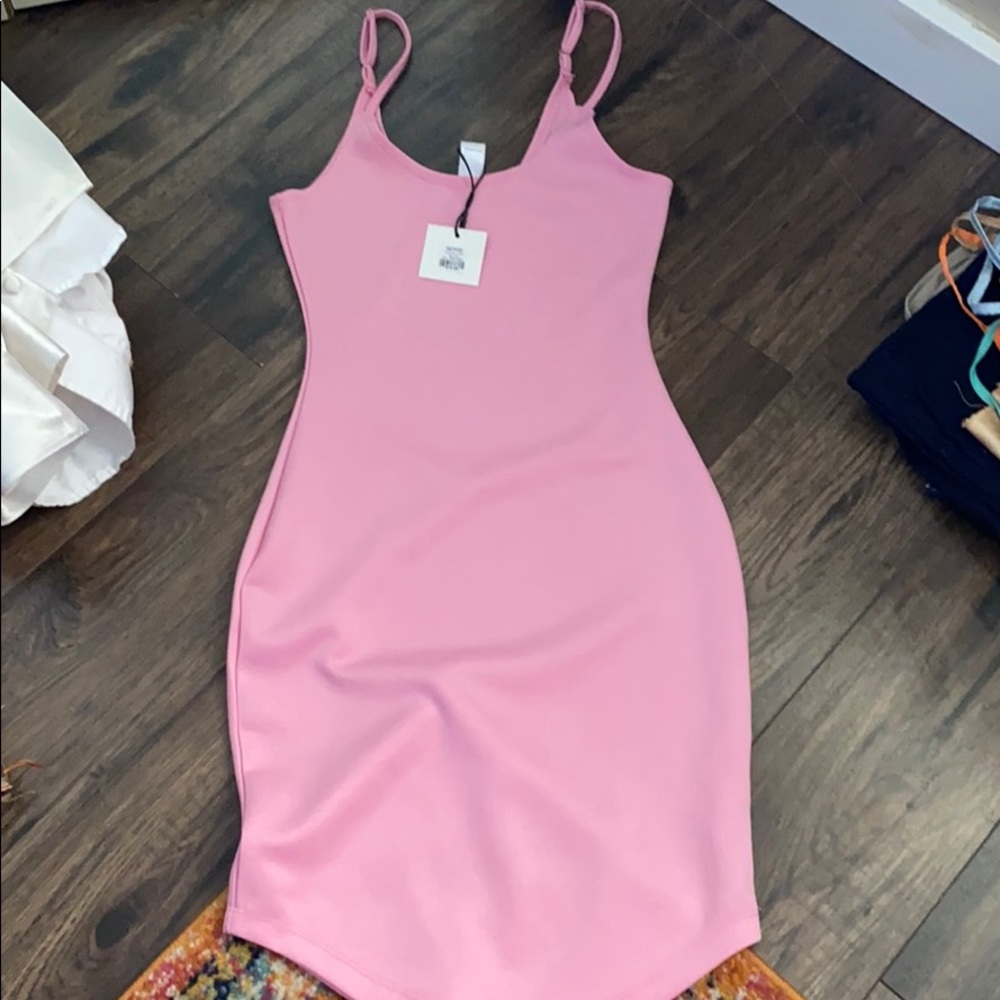 Baby pink tank midi dress